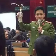 Cậu ngốc hư hỏng